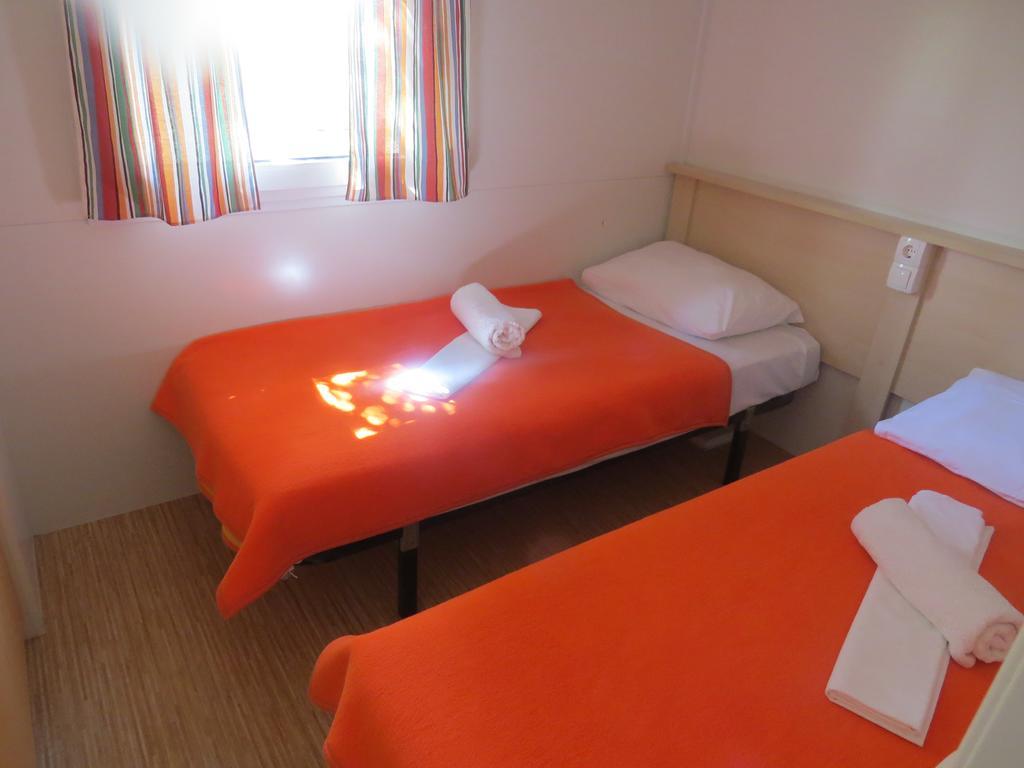 Camping Mia Bungalow & Mobile Home Biograd Na Moru Chambre photo
