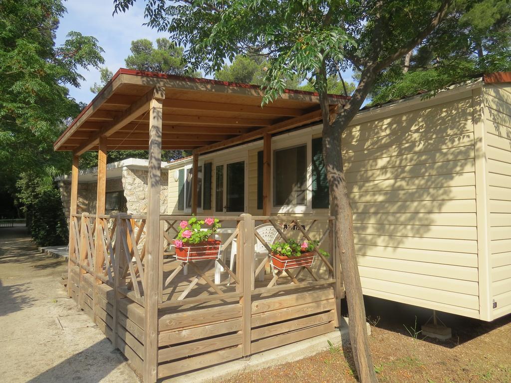 Camping Mia Bungalow & Mobile Home Biograd Na Moru Chambre photo