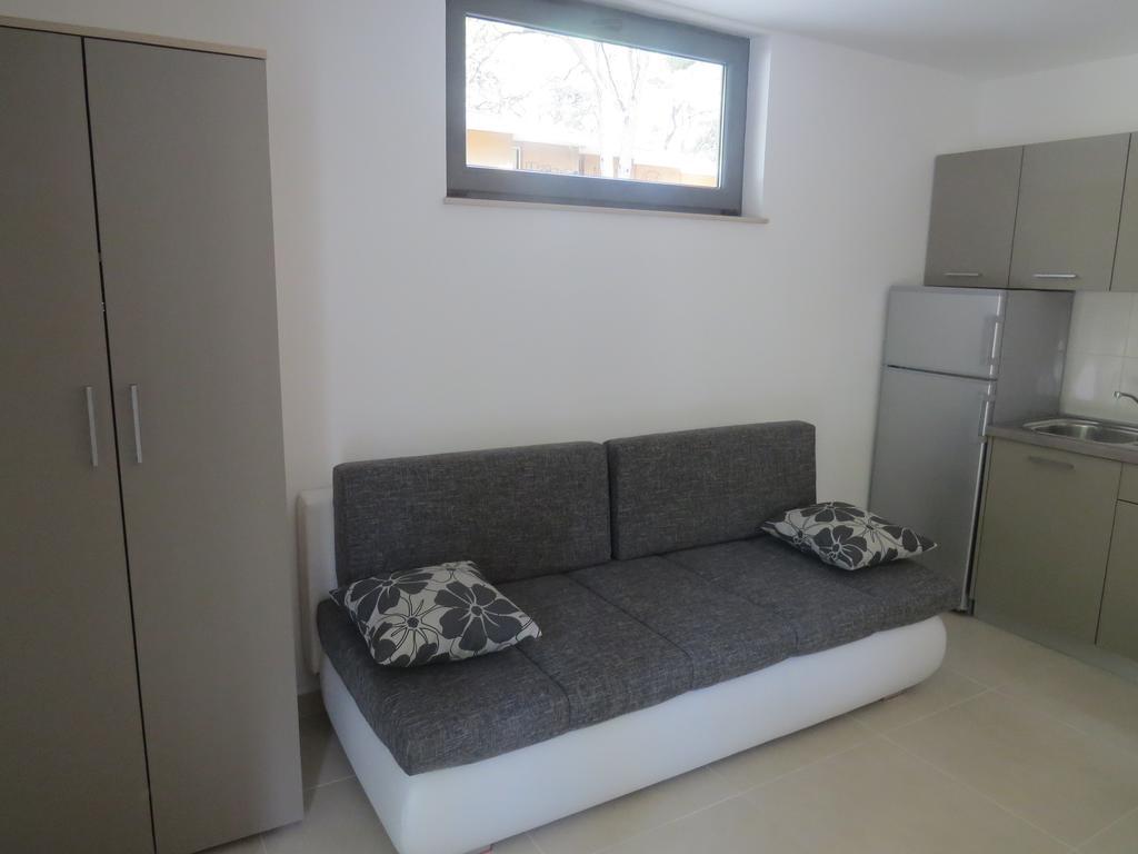 Camping Mia Bungalow & Mobile Home Biograd Na Moru Chambre photo